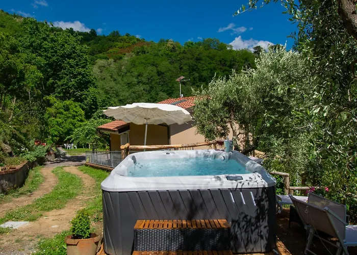 Nyaraló Il Paradiso By Interhome Massa e Cozzile