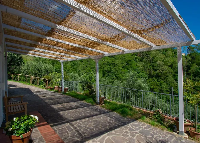 Il Paradiso By Interhome Massa e Cozzile
