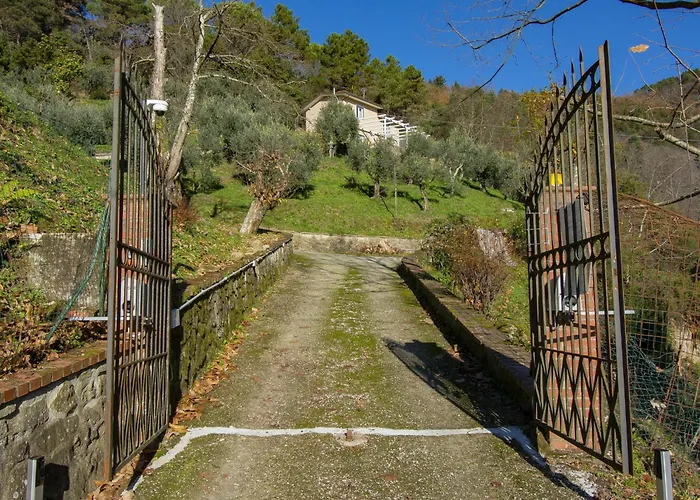 Nyaraló Il Paradiso By Interhome Massa e Cozzile